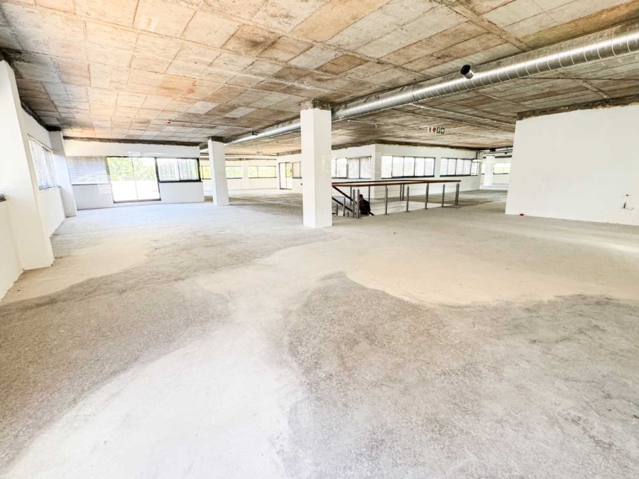 To Let Commercial Property for Rent in Mowbray Western Cape